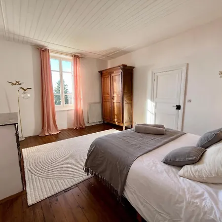 Domaine Riplou - Avec Piscine Feriehus
