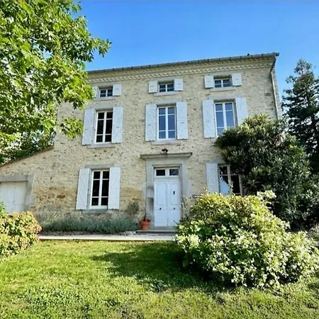 Vakantiehuis Domaine Riplou - Avec Piscine *