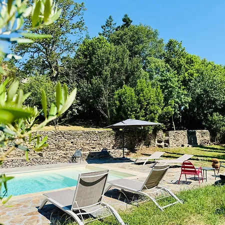 Vakantiehuis Domaine Riplou - Avec Piscine